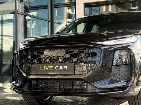 2026 Audi Q3 TFSI III (FJ), чёрный, 6725000 рублей, вид 3