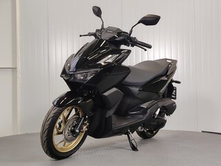 2024 Honda Click, чёрный, 349000 рублей, вид 3