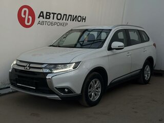 2015 Mitsubishi Outlander III Рестайлинг, белый, 1539000 рублей, вид 1