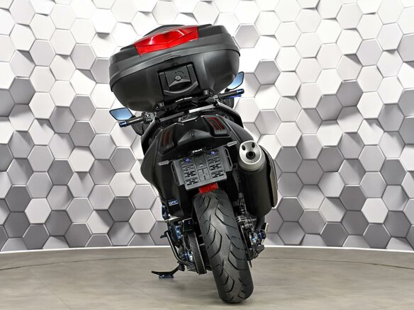 2017 Yamaha TMAX, серый, 869000 рублей - вид 5