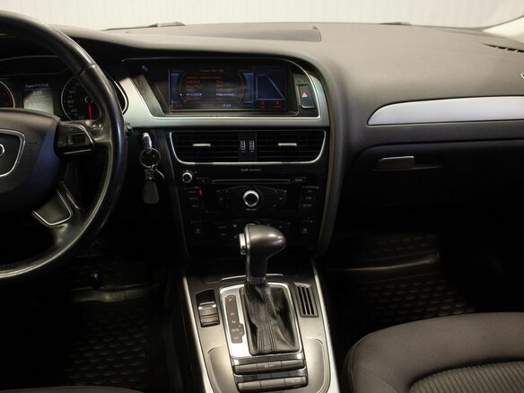 2013 Audi A4 IV (B8) Рестайлинг, белый, 1095000 рублей - вид 25