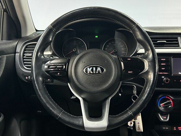 2018 Kia Rio X-Line IV, чёрный, 1375000 рублей - вид 15