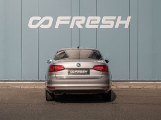 2016 Volkswagen Jetta VI Рестайлинг, бежевый, 1690000 рублей, вид 4
