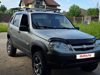2013 Chevrolet Niva I Рестайлинг, серый, 450000 рублей, вид 2