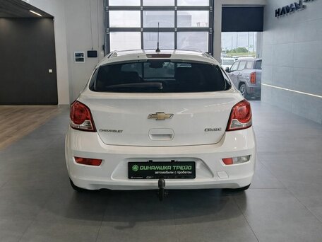 2015 Chevrolet Cruze I Рестайлинг, белый, 579000 рублей, вид 5