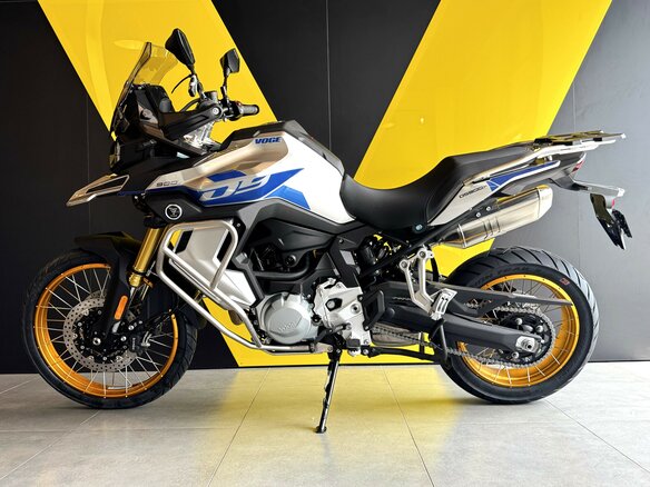 2026 Voge 900DSX, синий, 1033000 рублей - вид 2