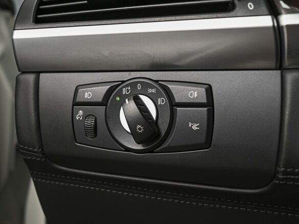 2011 BMW X5 30d II (E70) Рестайлинг, белый, 2290000 рублей - вид 15