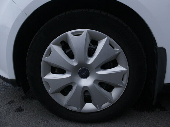 2012 Ford Focus III, белый - вид 23