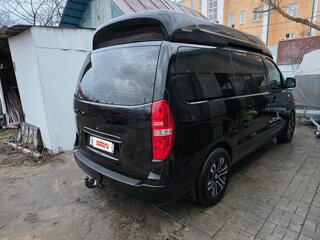 2008 Hyundai Grand Starex I, чёрный, 2200000 рублей, вид 3