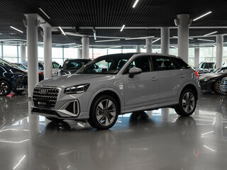 2026 Audi Q2 L 35 TFSI I Рестайлинг, серый, 3780000 рублей, вид 1
