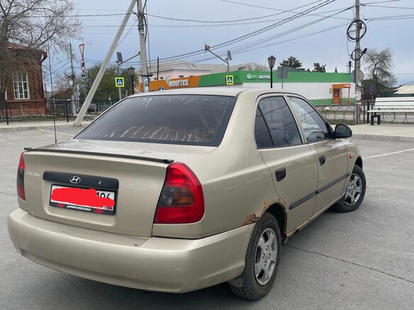 2004 Hyundai Accent ТагАЗ II, бежевый, 265000 рублей - вид 4