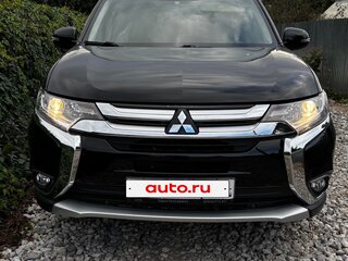 2018 Mitsubishi Outlander III Рестайлинг 2, чёрный, 2000050 рублей, вид 1