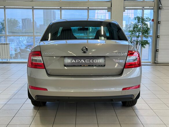 2015 Skoda Octavia III (A7), бежевый, 1475000 рублей - вид 3