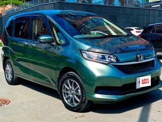 2021 Honda Freed+ II Рестайлинг, зелёный, 2199000 рублей, вид 1