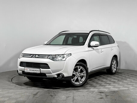 Mitsubishi Outlander III