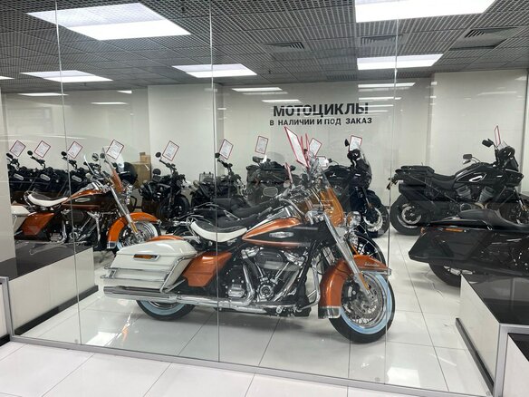 2023 Harley-Davidson Electra Glide, оранжевый, 3790000 рублей - вид 36