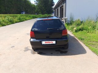 1999 Volkswagen Polo III Рестайлинг, чёрный, 200000 рублей, вид 3