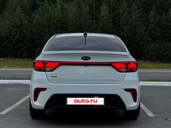 2017 Kia Rio IV, белый, 999000 рублей - вид 5