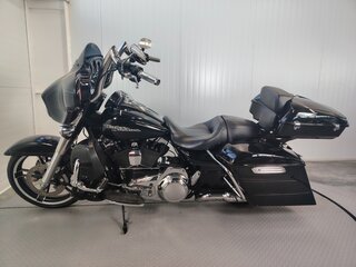 2015 Harley-Davidson Street Glide Special, чёрный, 1259000 рублей, вид 5