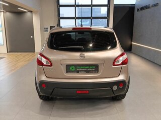 2011 Nissan Qashqai I Рестайлинг, коричневый, 949000 рублей, вид 5