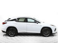 2019 Lexus RX 300 IV Рестайлинг, белый, 5200000 рублей - вид 3