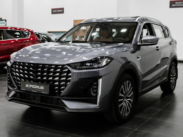 2026 Jetour X70+ I Рестайлинг, серый, 3399000 рублей - вид 2