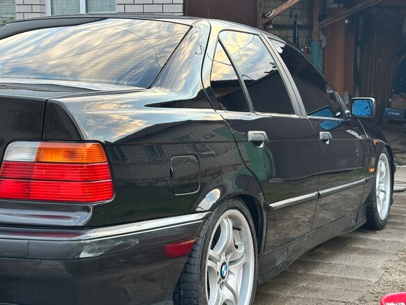 1998 BMW 3 серии 318i III (E36), чёрный, 659036 рублей - вид 8