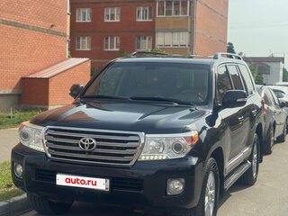 2012 Toyota Land Cruiser 200 Series Рестайлинг 1, чёрный, 4500000 рублей, вид 1
