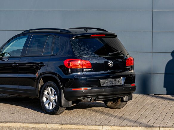 2012 Volkswagen Tiguan I Рестайлинг, чёрный, 1295000 рублей - вид 7