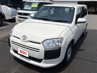 2020 Toyota Probox I Рестайлинг, белый, 800001 рублей, вид 1