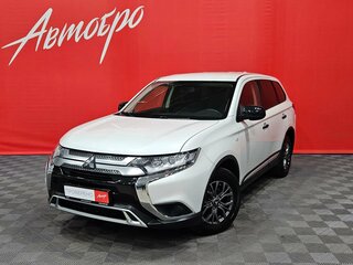 2019 Mitsubishi Outlander III Рестайлинг 3, белый, 2049000 рублей, вид 1