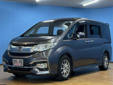 Honda Stepwgn V