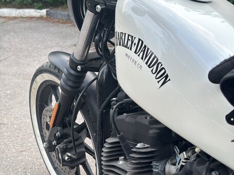 2018 Harley-Davidson Sportster 1200, чёрный, 850000 рублей, вид 1