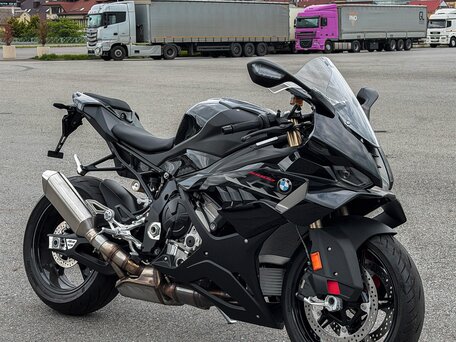2025 BMW S 1000 RR, чёрный, 2390000 рублей, вид 3