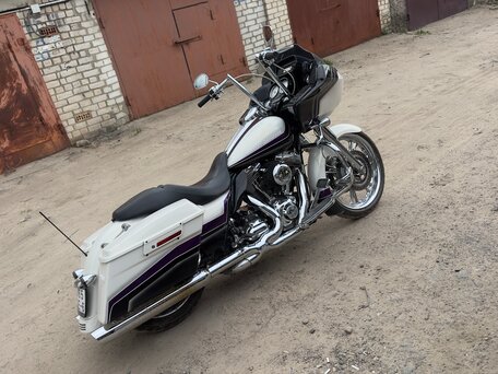 2010 Harley-Davidson Road Glide, белый, 1050000 рублей, вид 3