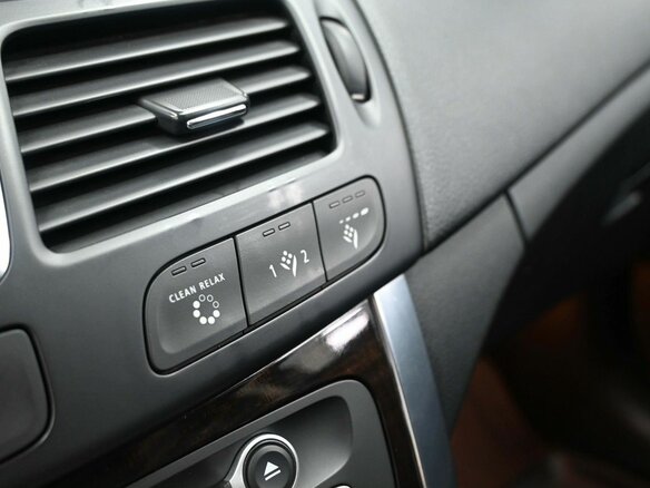 2010 Renault Latitude I, белый, 779900 рублей - вид 16