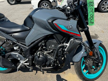 2023 Yamaha MT-03, серый, 590000 рублей, вид 1