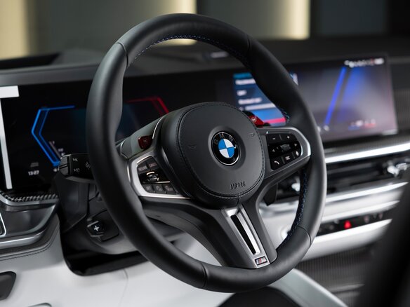 2026 BMW X5 M Competition III (F95) Рестайлинг, серый, 28209300 рублей - вид 20