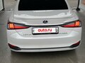 2021 Lexus ES 300h VII, белый, 4110000 рублей - вид 4
