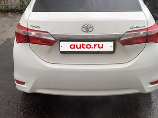 2014 Toyota Corolla XI (E160, E170, E180), белый, 1180000 рублей, вид 3