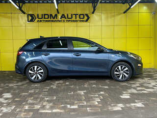 2019 Kia Ceed III, синий, 1599000 рублей, вид 4