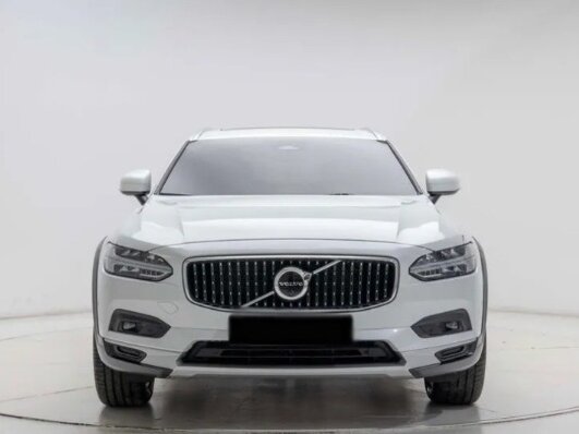 Открыть фотографии: Volvo V90 Cross Country I Рестайлинг