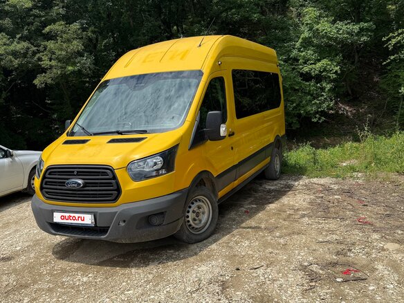 2017 Ford Transit, жёлтый, 2400000 рублей