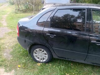 2010 Lada (ВАЗ) Kalina I, чёрный, 160000 рублей, вид 1