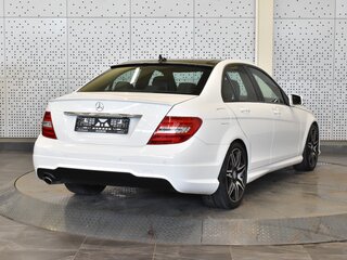 2013 Mercedes-Benz C-Класс 180 III (W204) Рестайлинг, белый, 1900000 рублей, вид 2