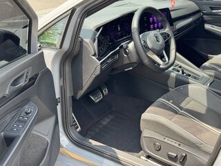 2022 Volkswagen Golf VIII, серый, 2150000 рублей, вид 3