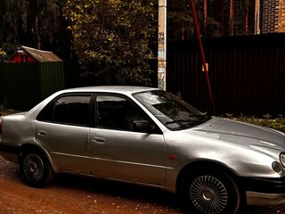 1998 Toyota Corolla VIII (E110), серебристый, 230000 рублей, вид 4