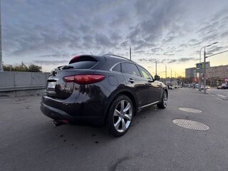 2013 Infiniti QX70, коричневый, 1800000 рублей, вид 2