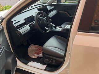 2026 Toyota RAV4 VI (XA60), белый, 4100000 рублей, вид 4