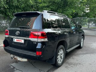 2018 Toyota Land Cruiser 200 Series Рестайлинг 2, чёрный, 5799990 рублей, вид 3